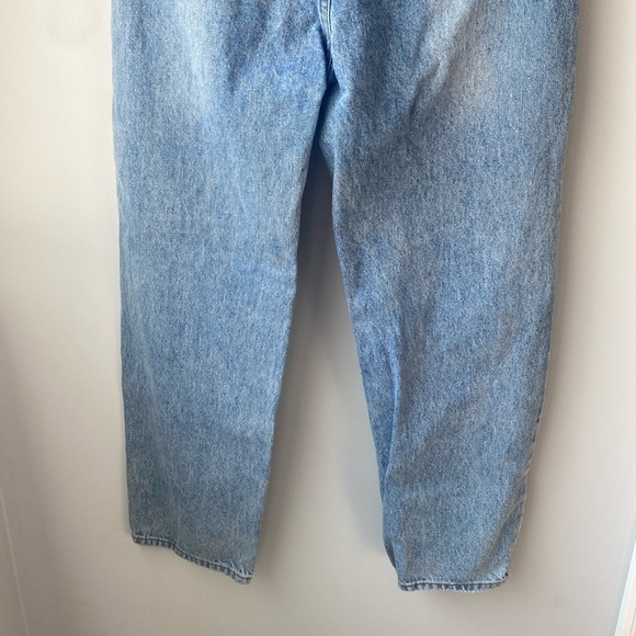 Asymmetric Straight Jeans -Micas - Picture 11 of 17